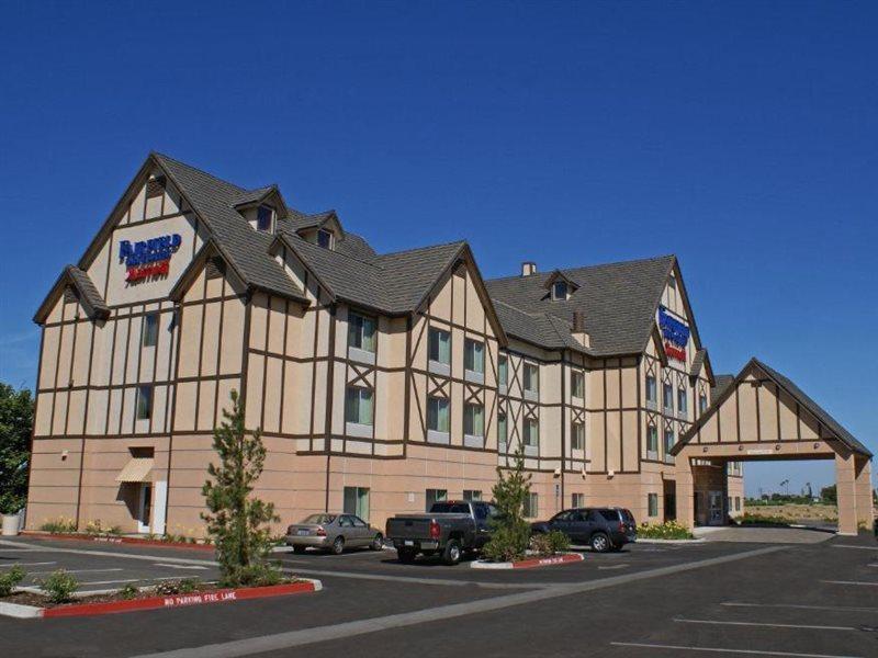 Fairfield Inn & Suites By Marriott Selma Kingsburg Экстерьер фото