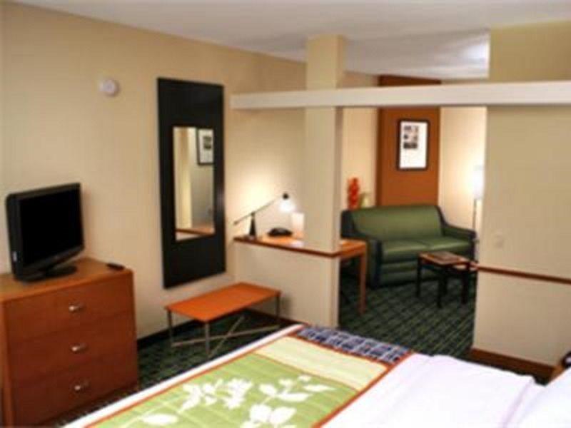 Fairfield Inn & Suites By Marriott Selma Kingsburg Экстерьер фото