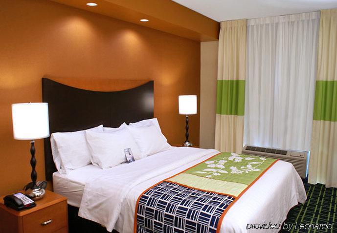 Fairfield Inn & Suites By Marriott Selma Kingsburg Номер фото