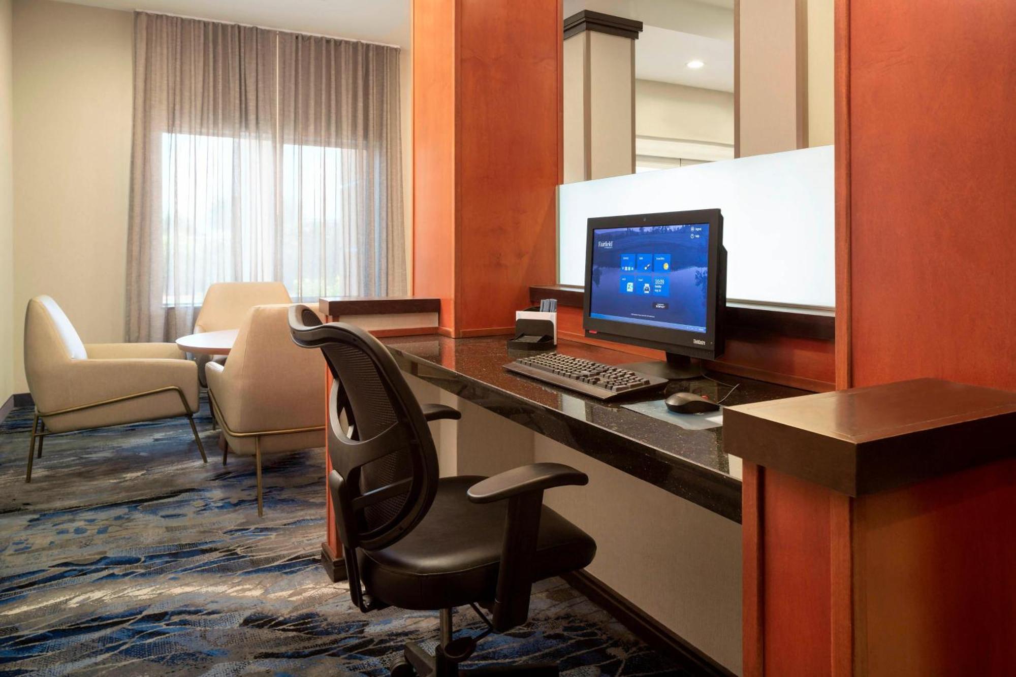 Fairfield Inn & Suites By Marriott Selma Kingsburg Экстерьер фото